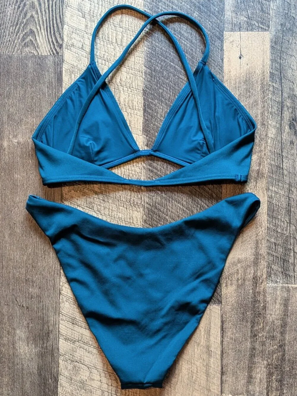 Left on Friday Bikini Green Small Reef Top & Medium Dip Bottom - Picture 2 of 5